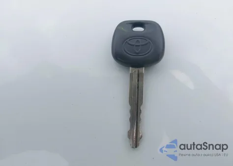 2005 Toyota Sequoia Sr5 V8 from USA, damaged, VIN 5TDBT44A05S245105